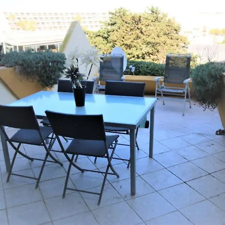 659, Port Nature 6 Au Village Naturiste