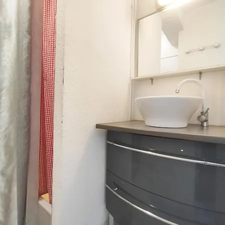 659, Port Nature 6 Au Village Naturiste *